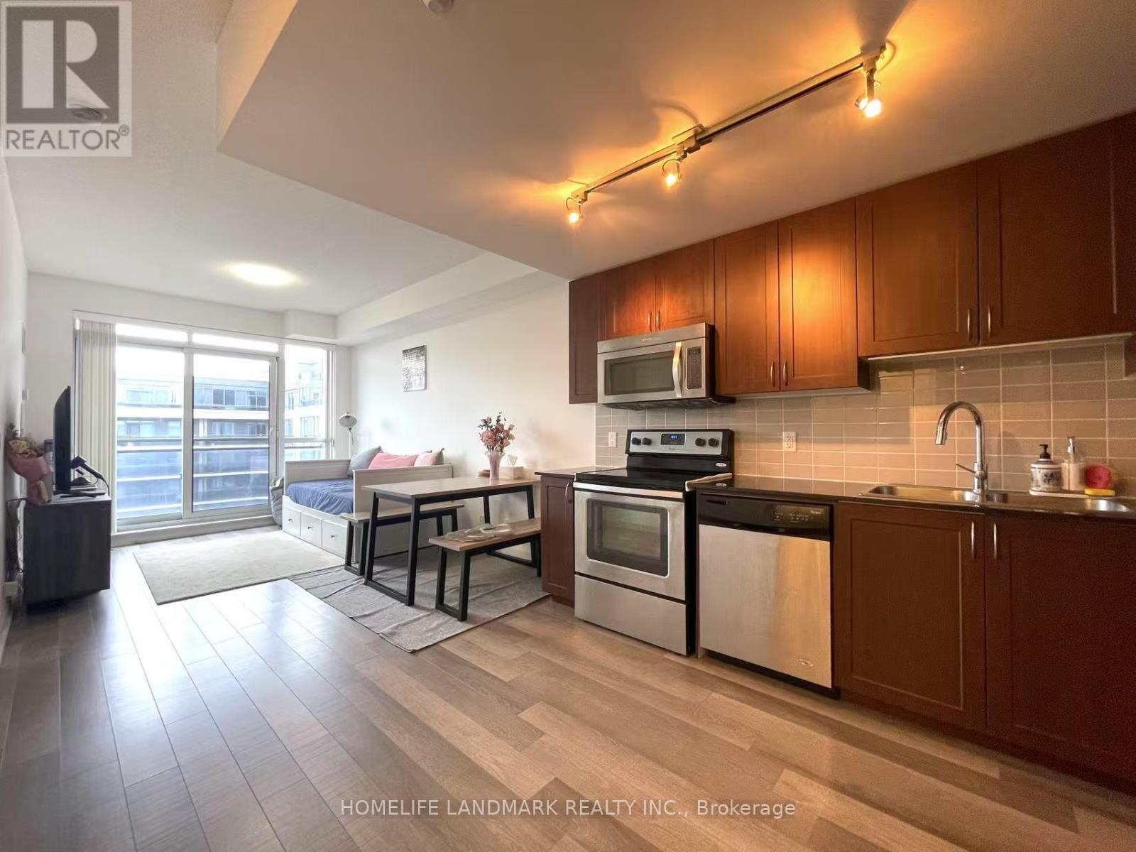 1017 - 372 Highway 7 E, Richmond Hill, Ontario  L4B 0C6 - Photo 6 - N12982090