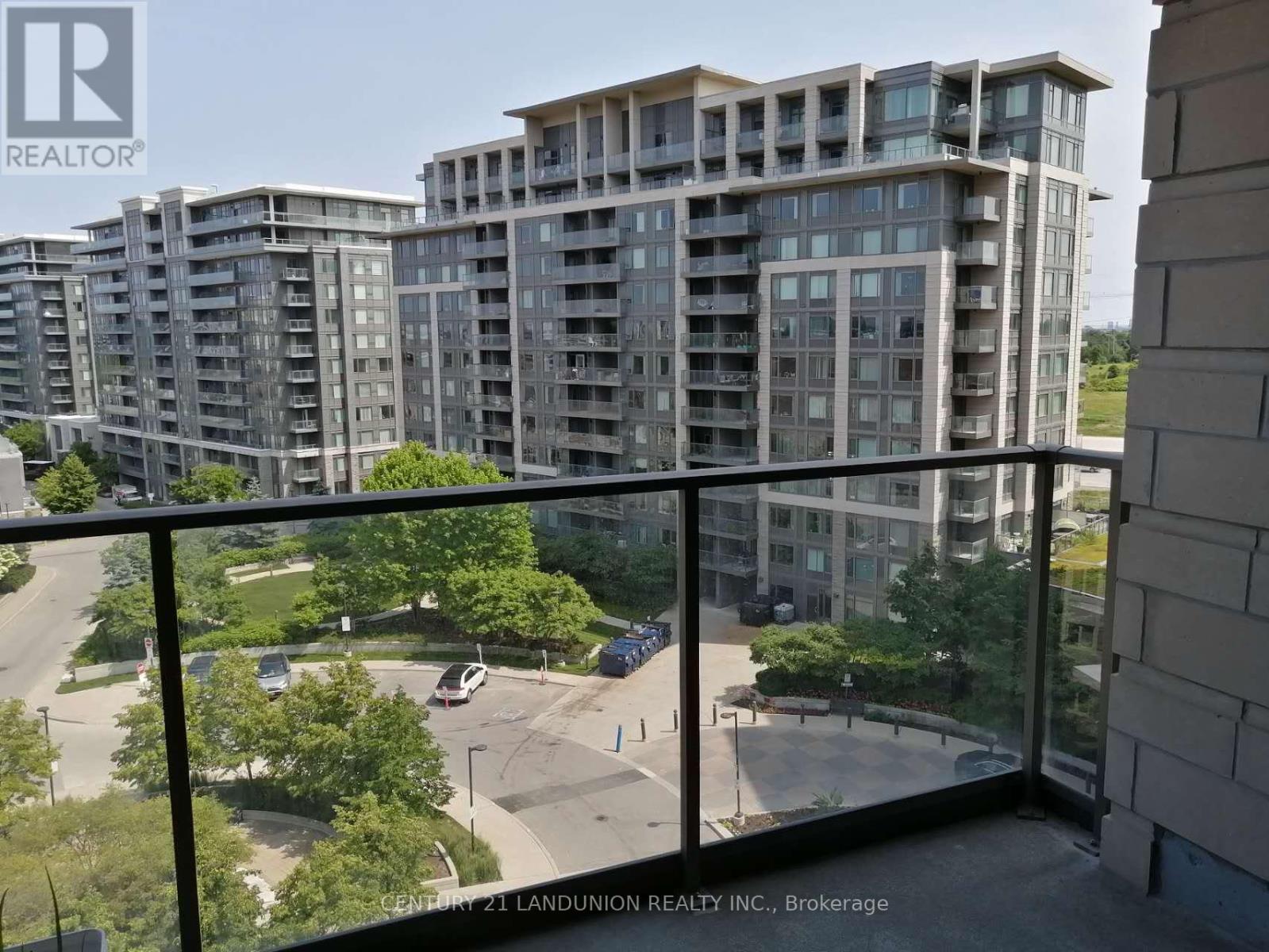 915 - 233 South Park Road, Markham, Ontario  L3T 0B3 - Photo 8 - N12982122