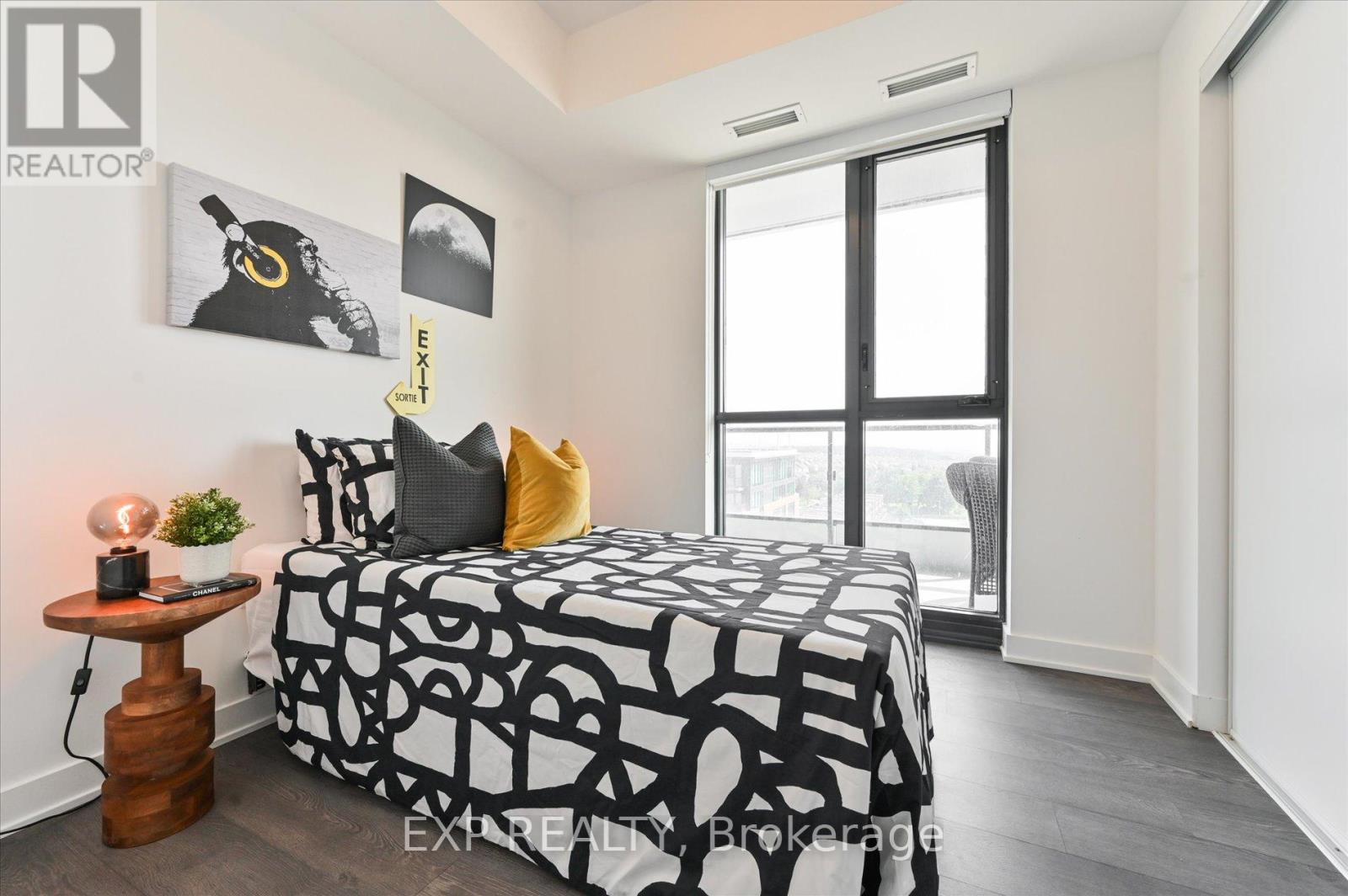 1006 - 120 Eagle Rock Way, Vaughan, Ontario  L6A 5C2 - Photo 15 - N12982202