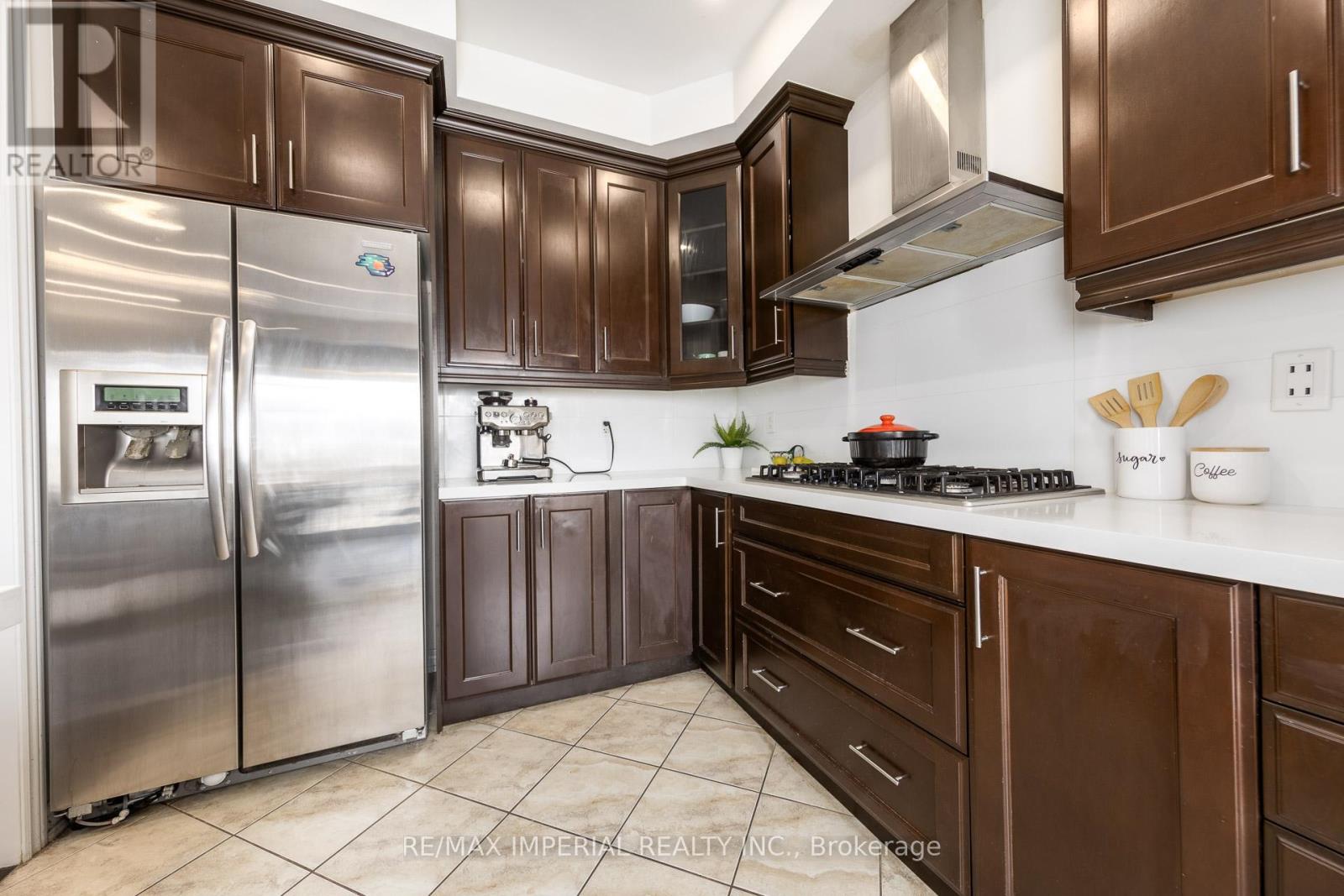 201 Shirrick Drive, Richmond Hill, Ontario  L4E 4Y4 - Photo 17 - N12982204