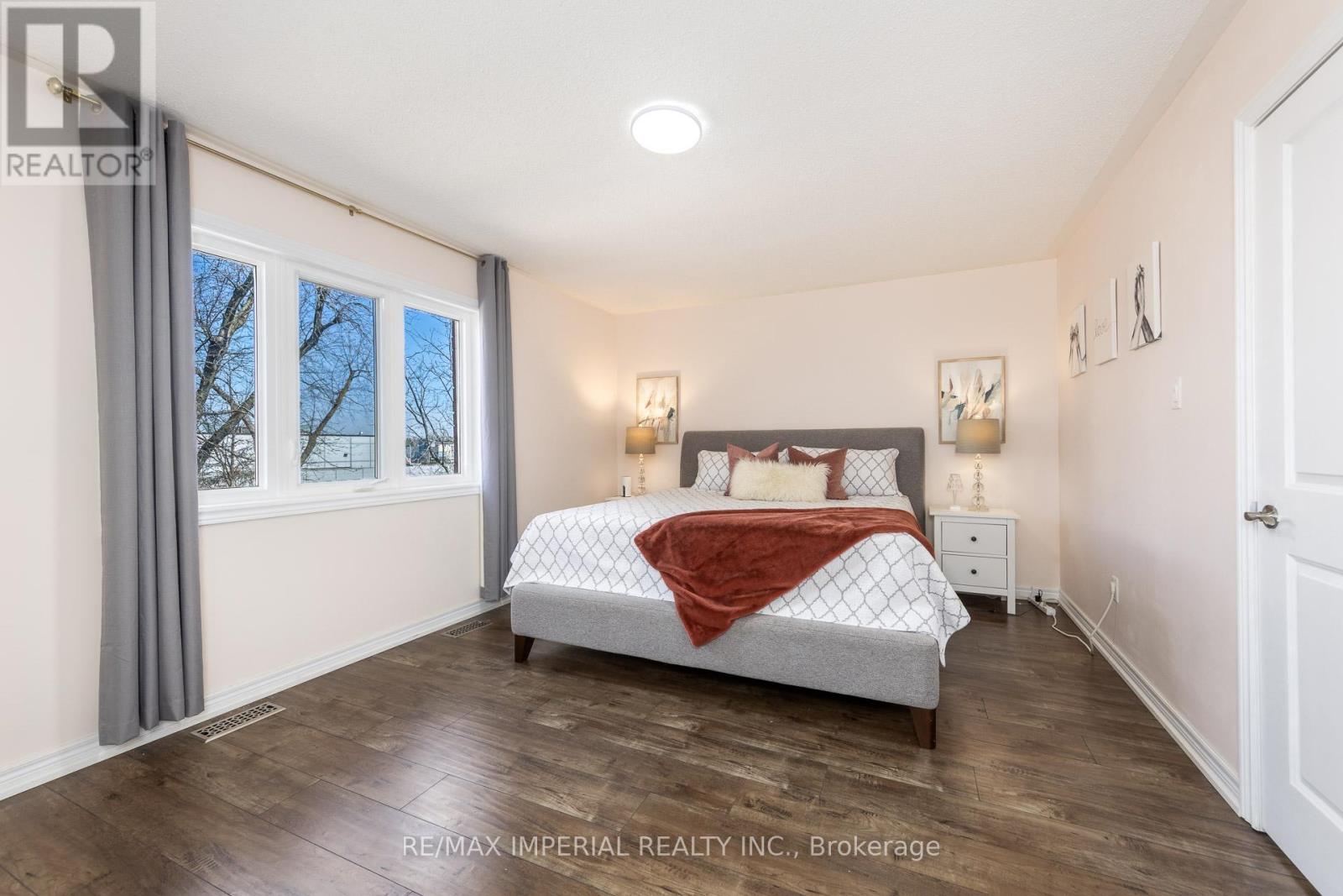 201 Shirrick Drive, Richmond Hill, Ontario  L4E 4Y4 - Photo 27 - N12982204