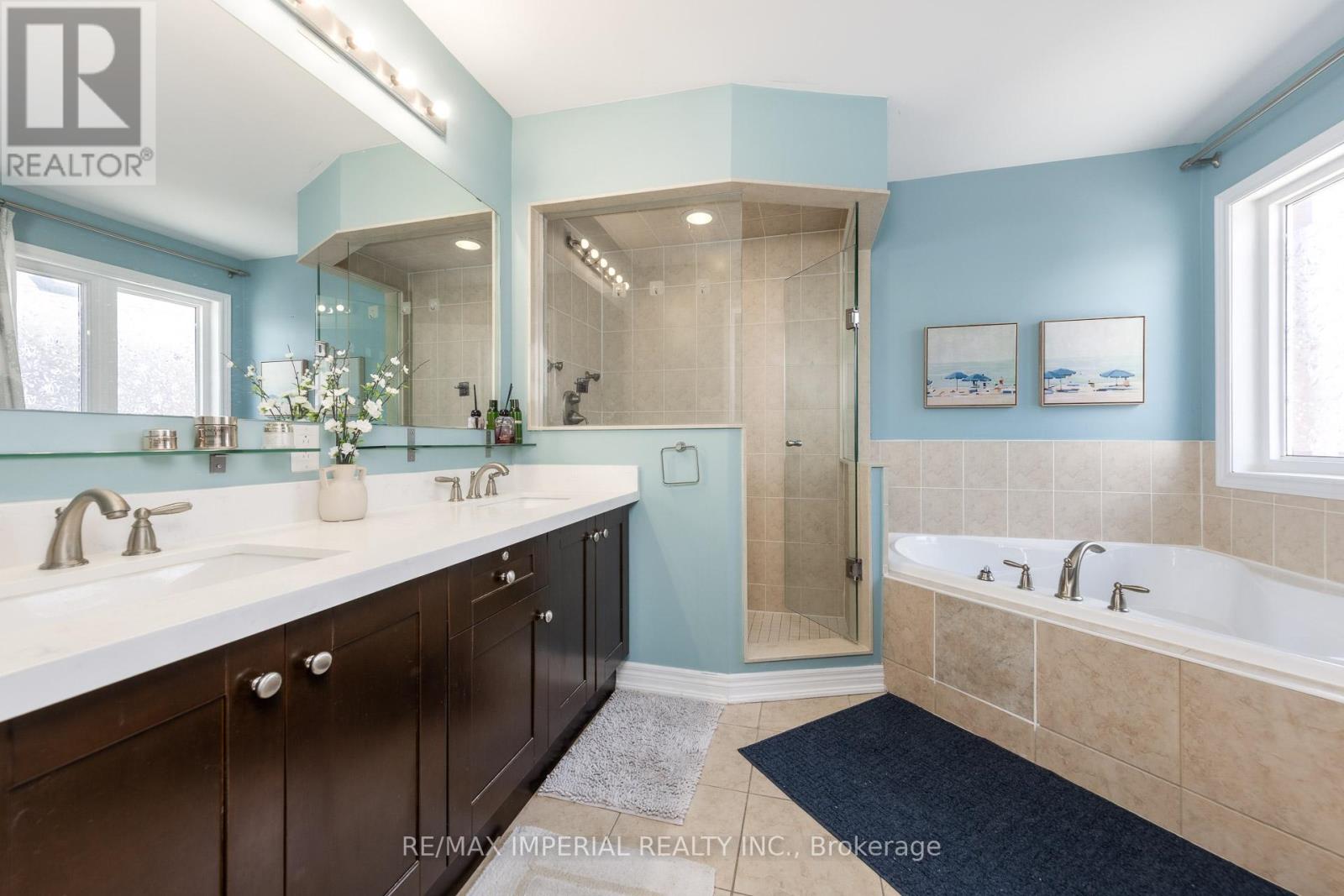 201 Shirrick Drive, Richmond Hill, Ontario  L4E 4Y4 - Photo 29 - N12982204