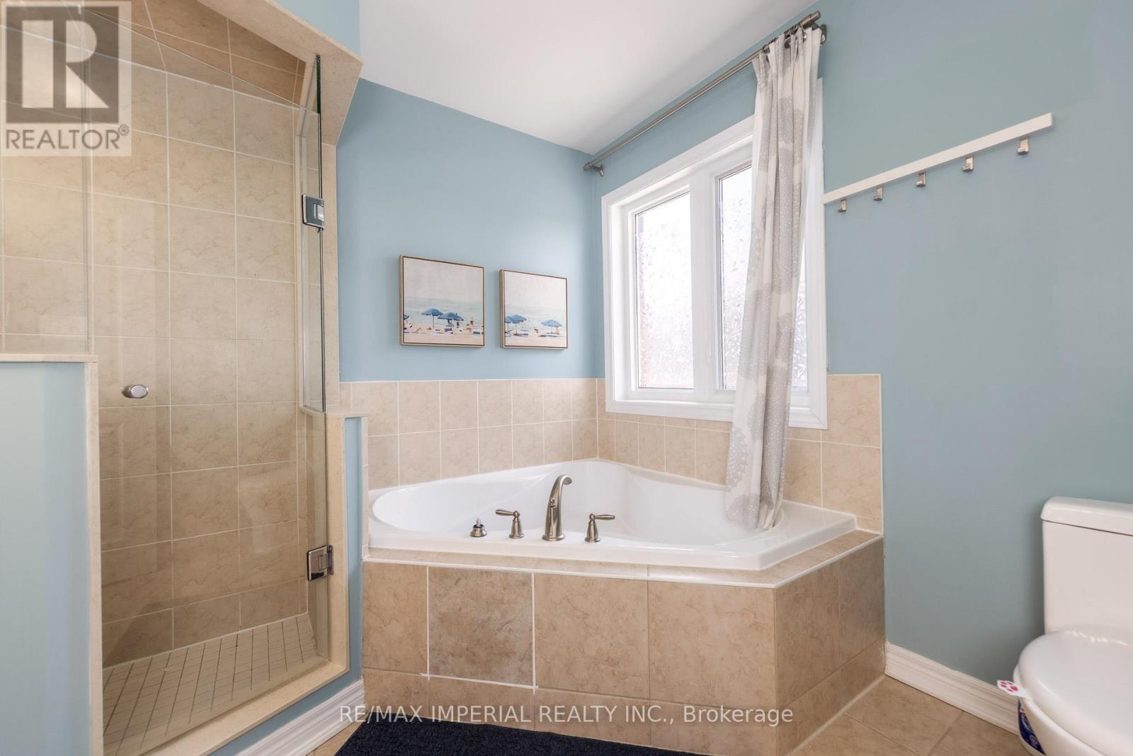 201 Shirrick Drive, Richmond Hill, Ontario  L4E 4Y4 - Photo 30 - N12982204