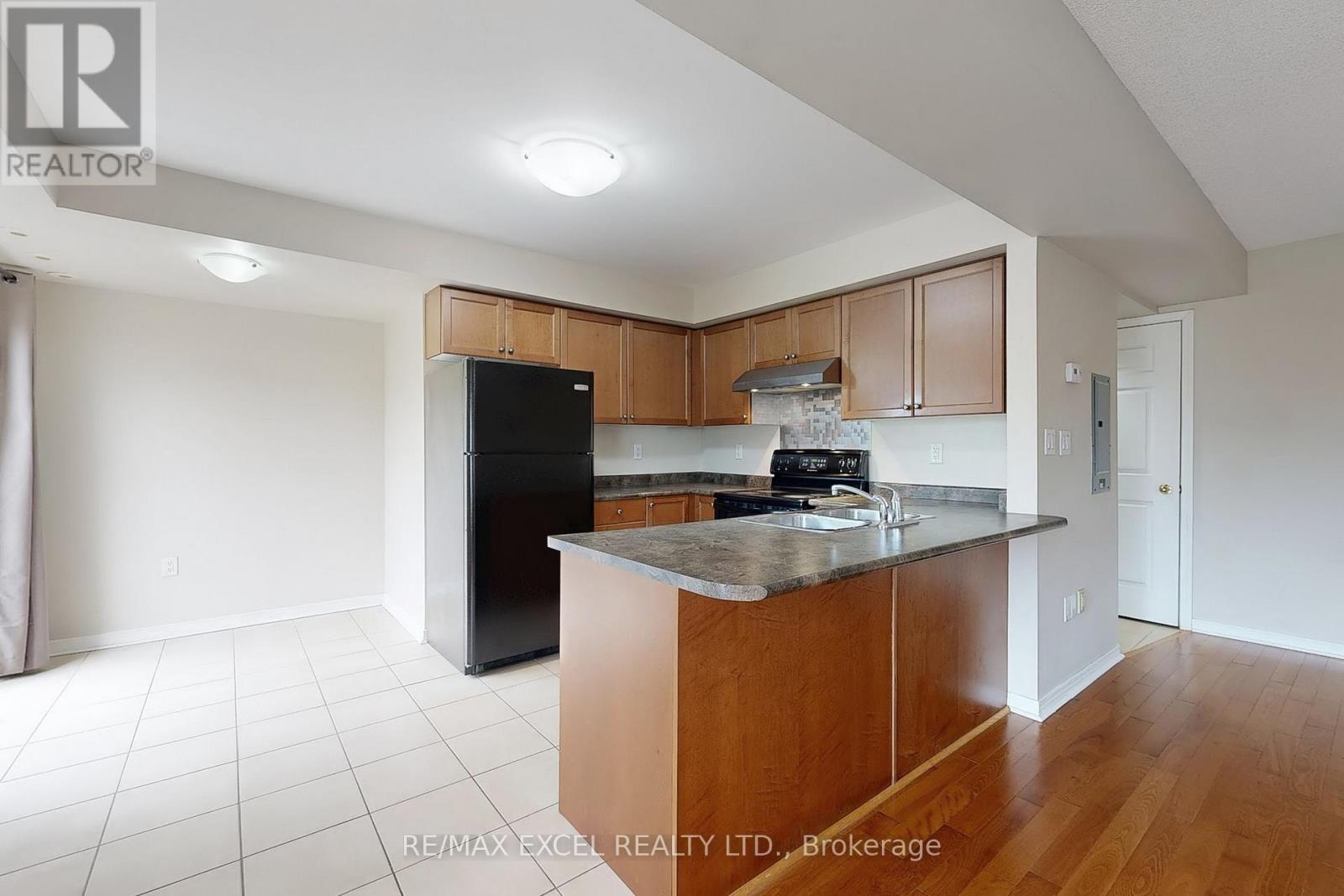 2173 Bur Oak Avenue, Markham, Ontario  L6E 0C4 - Photo 11 - N12982222