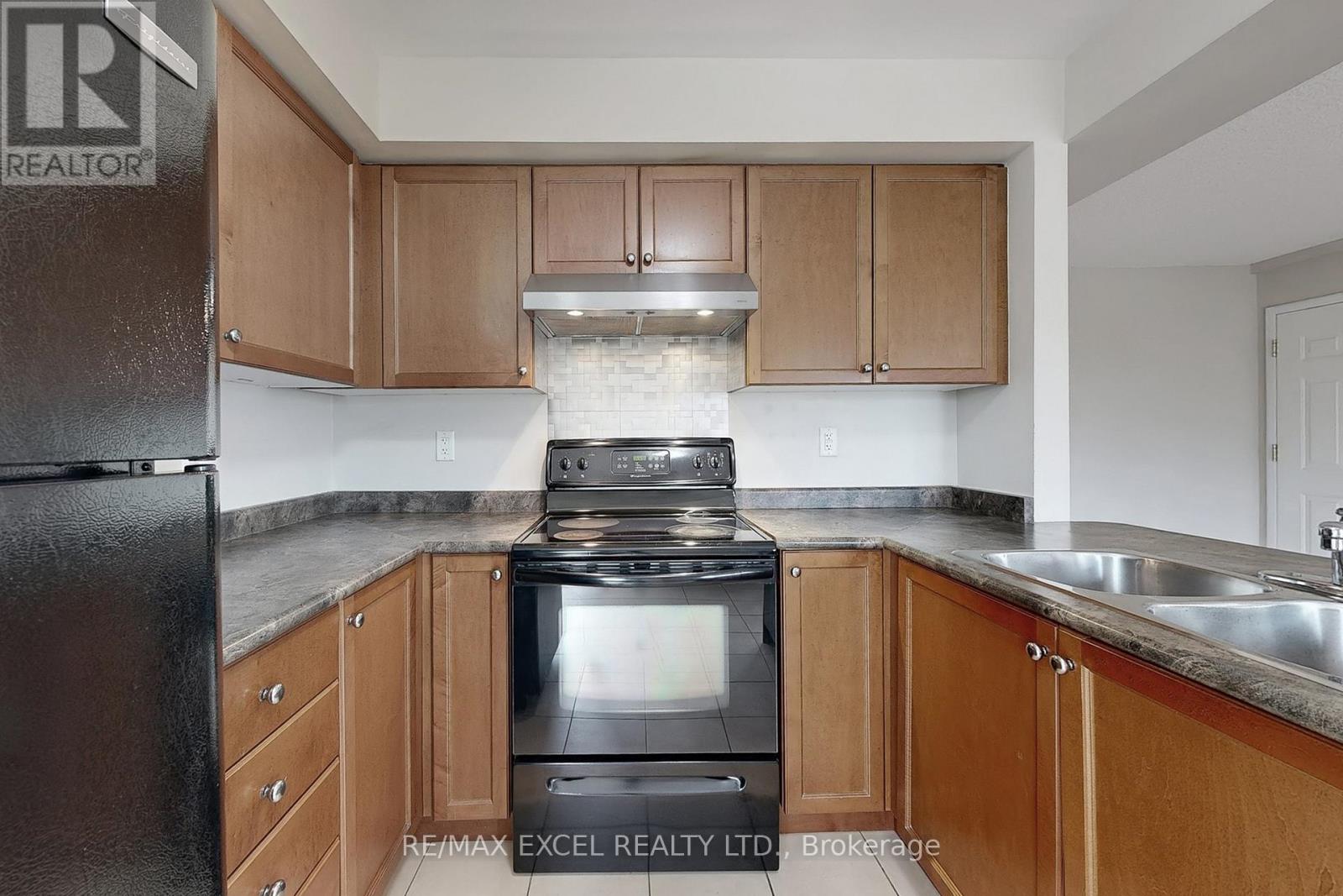 2173 Bur Oak Avenue, Markham, Ontario  L6E 0C4 - Photo 18 - N12982222