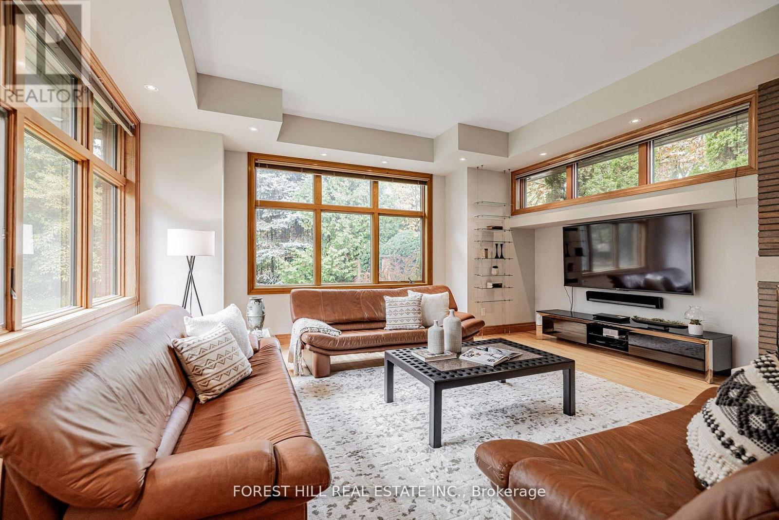 183 Arnold Avenue, Vaughan, Ontario  L4J 1C1 - Photo 25 - N12982270