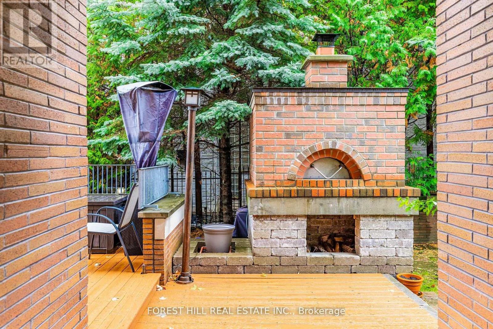 183 Arnold Avenue, Vaughan, Ontario  L4J 1C1 - Photo 36 - N12982270