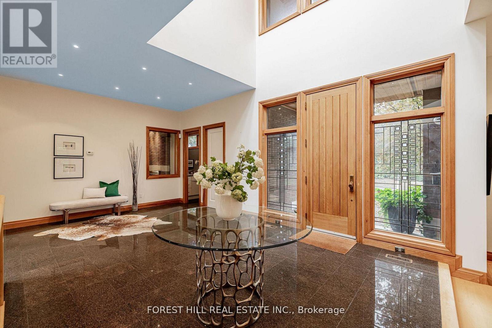 183 Arnold Avenue, Vaughan, Ontario  L4J 1C1 - Photo 9 - N12982270