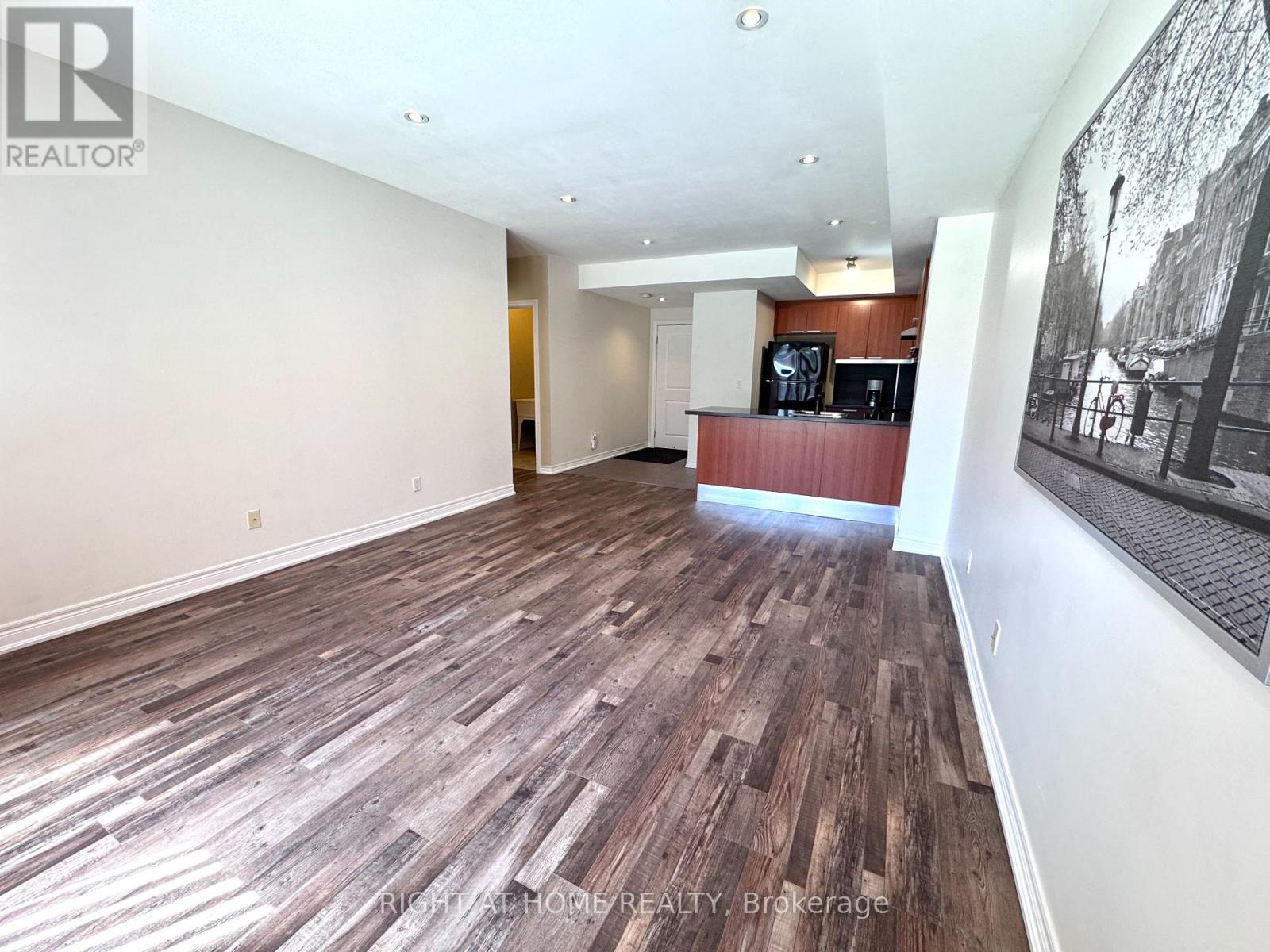 One Bedroom Suite - 327 Carrville Road S, Richmond Hill, Ontario  L4C 6E4 - Photo 5 - N12982282