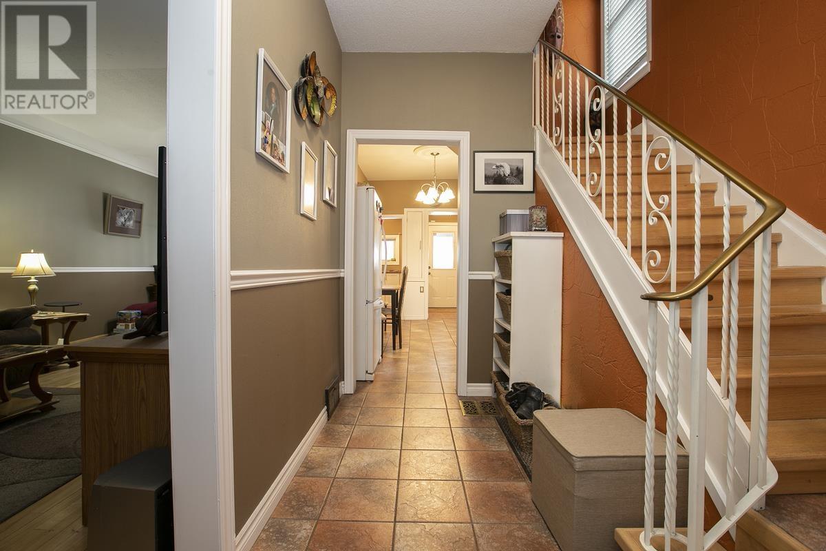 222 Hudson St, Sault Ste. Marie, Ontario P6A 1T5 - Photo 12 - SM260670