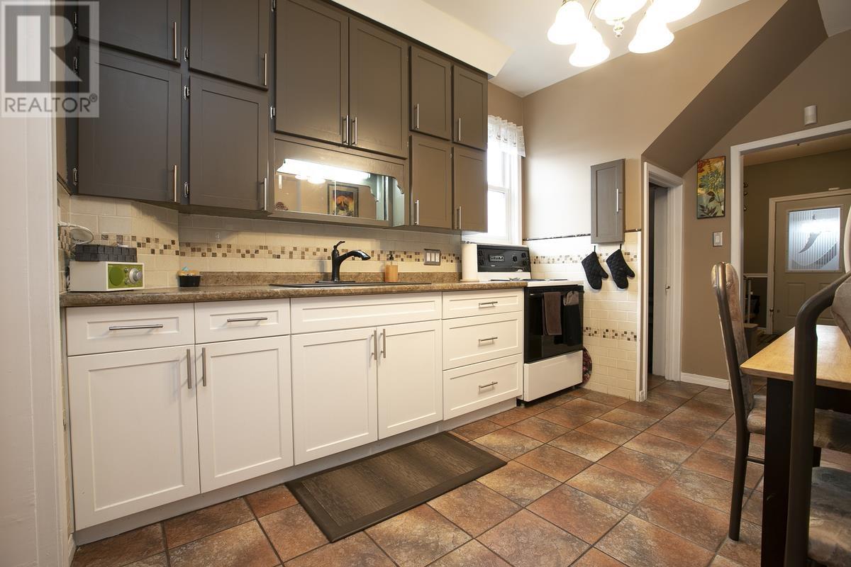 222 Hudson St, Sault Ste. Marie, Ontario P6A 1T5 - Photo 21 - SM260670