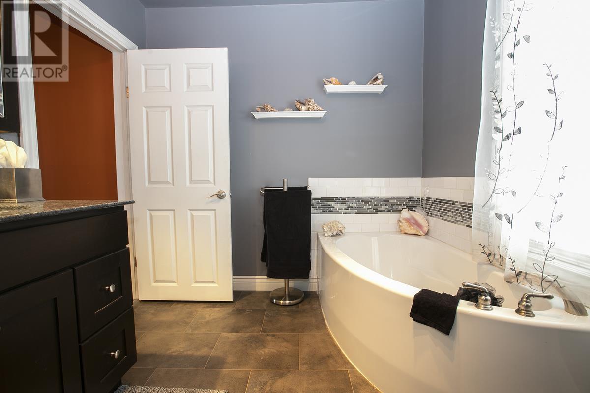 222 Hudson St, Sault Ste. Marie, Ontario P6A 1T5 - Photo 35 - SM260670