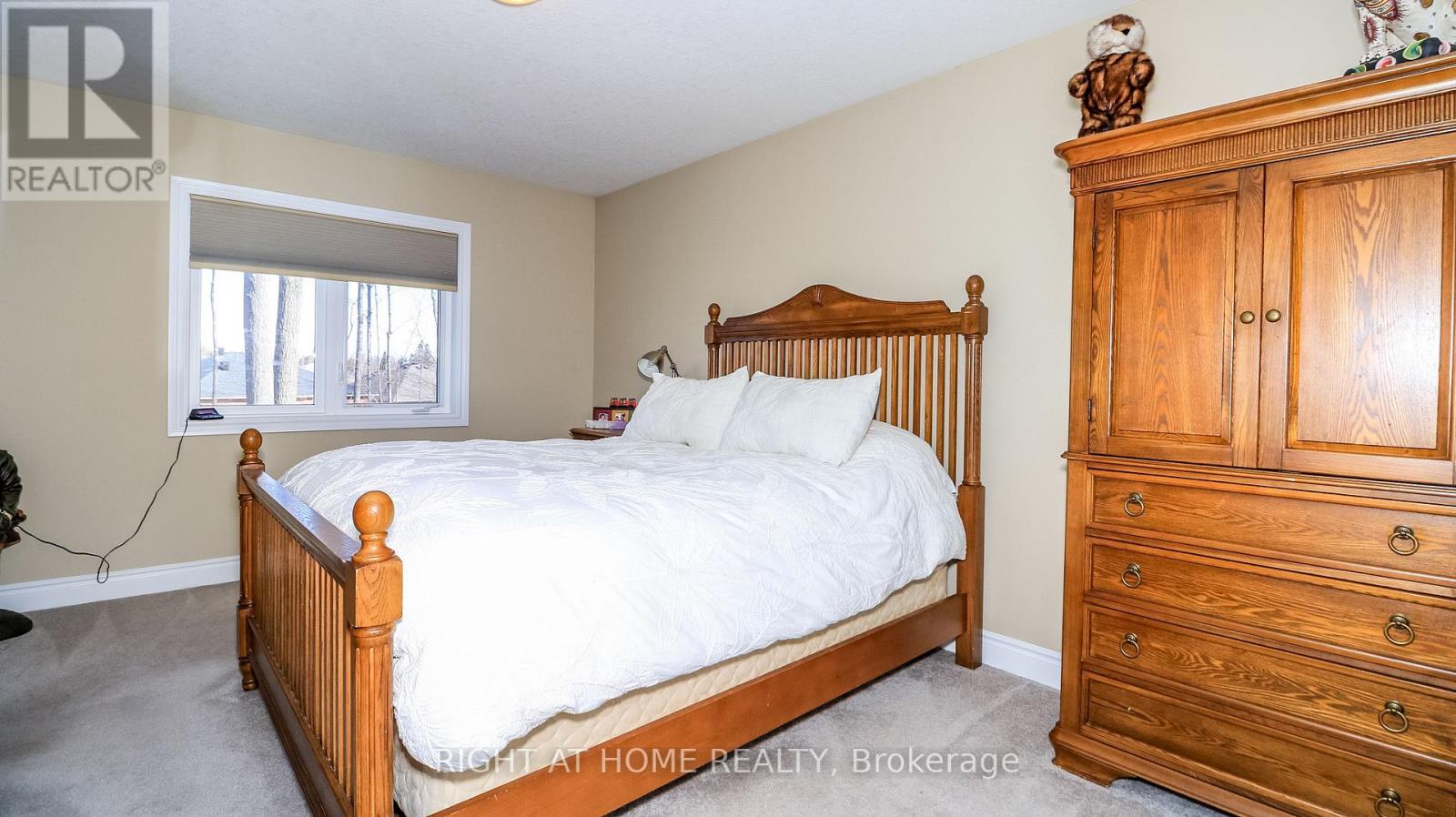 28 Hunter Avenue, Tay (Victoria Harbour), Ontario  L0K 2A0 - Photo 12 - S12982060