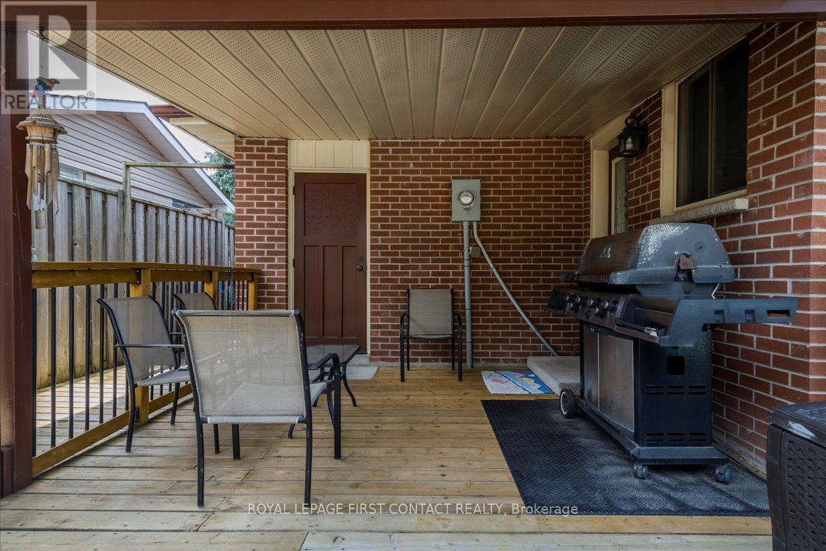 23 Virgilwood Crescent, Barrie (Cundles East), Ontario  L4M 4X6 - Photo 27 - S12982138