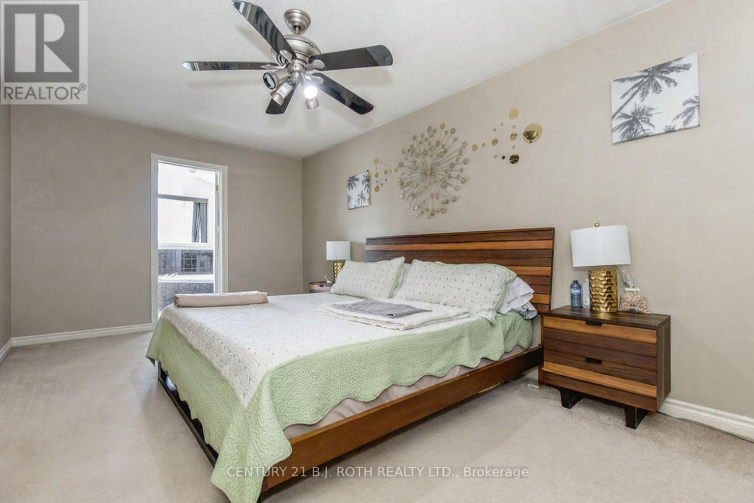 212 Pringle Drive, Barrie, Ontario  L4N 0P5 - Photo 12 - S12982148