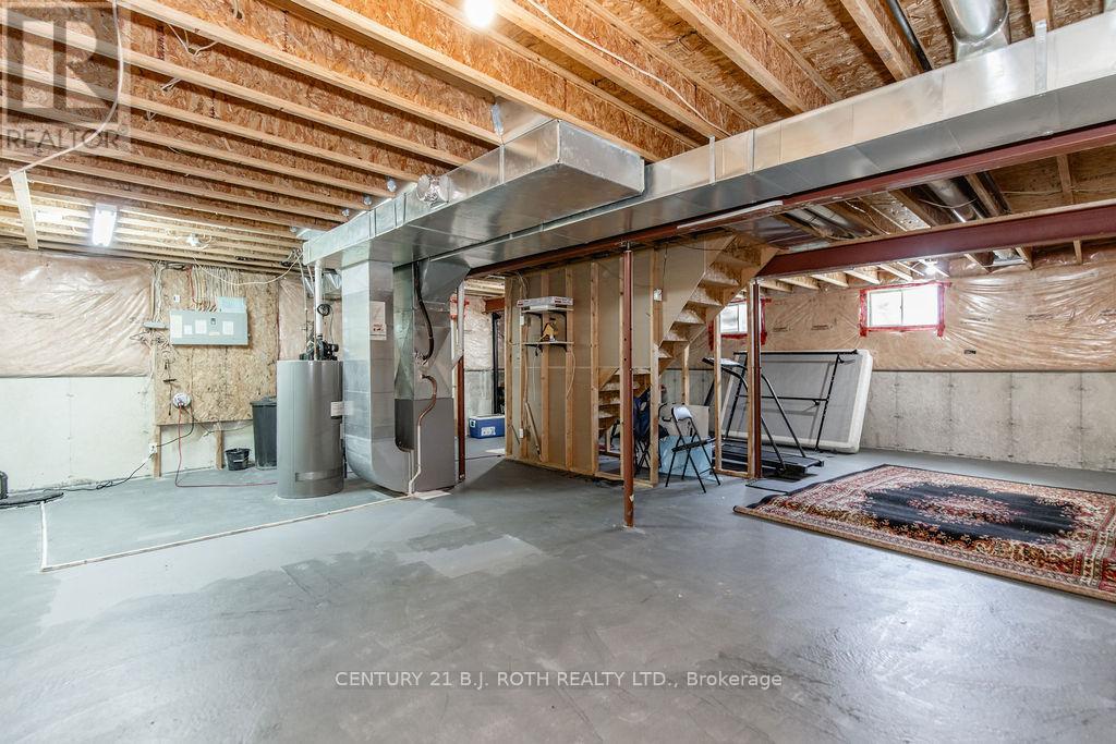 212 Pringle Drive, Barrie, Ontario  L4N 0P5 - Photo 14 - S12982148