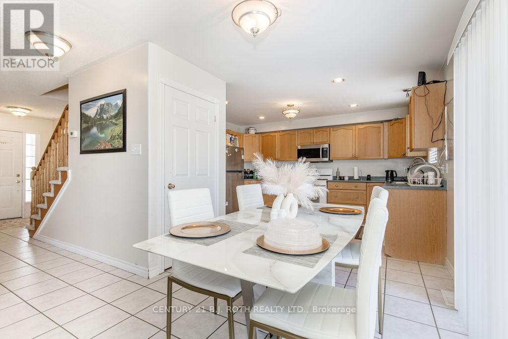 212 Pringle Drive, Barrie, Ontario  L4N 0P5 - Photo 6 - S12982148