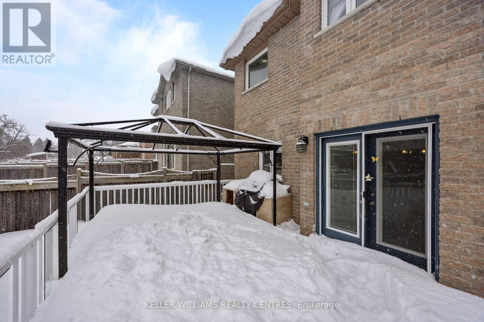 13 Surrey Drive, Barrie (Little Lake), Ontario  L4M 0C5 - Photo 27 - S12982166