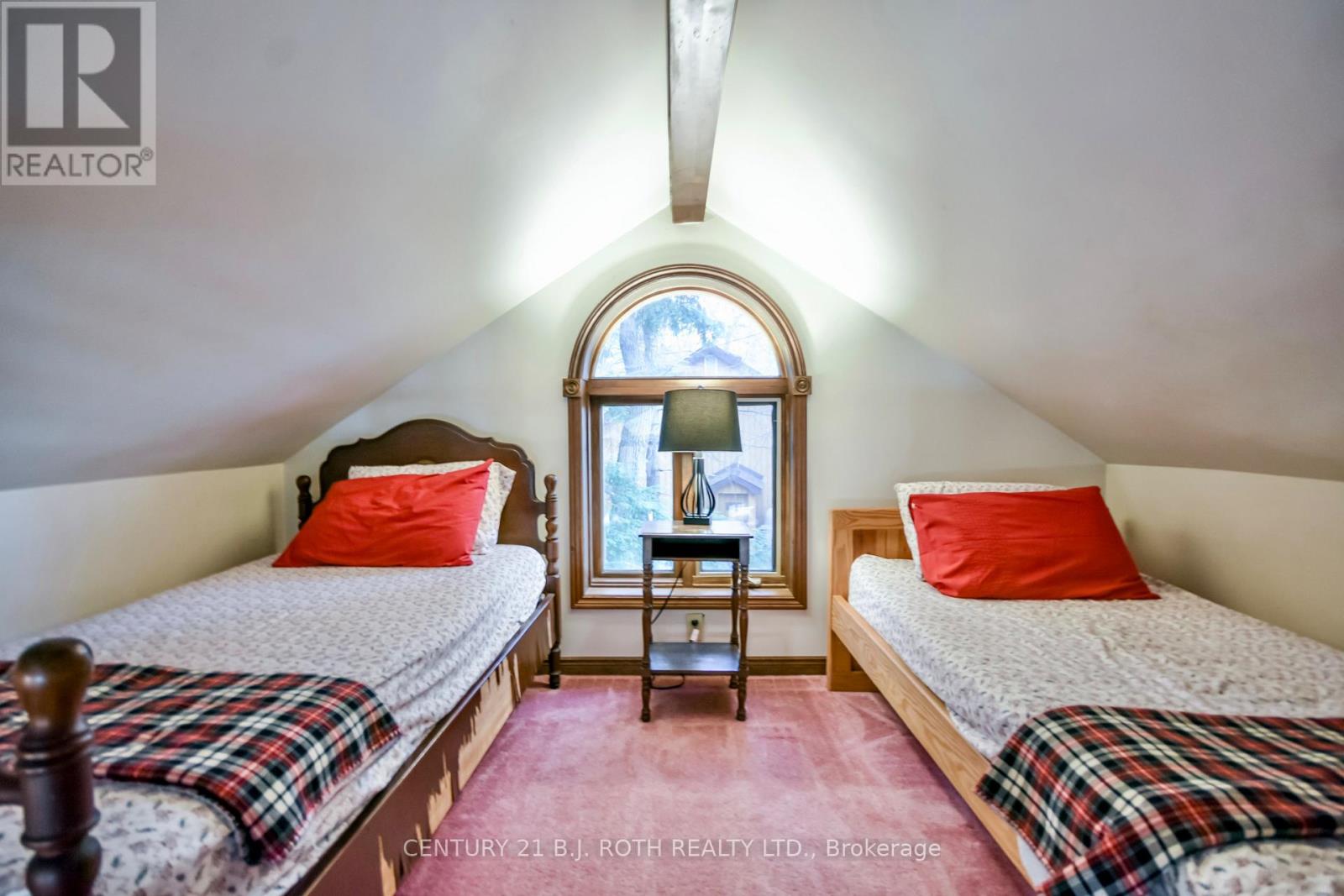 7767 Oakridge Drive, Ramara, Ontario  L0K 2B0 - Photo 27 - S12982182