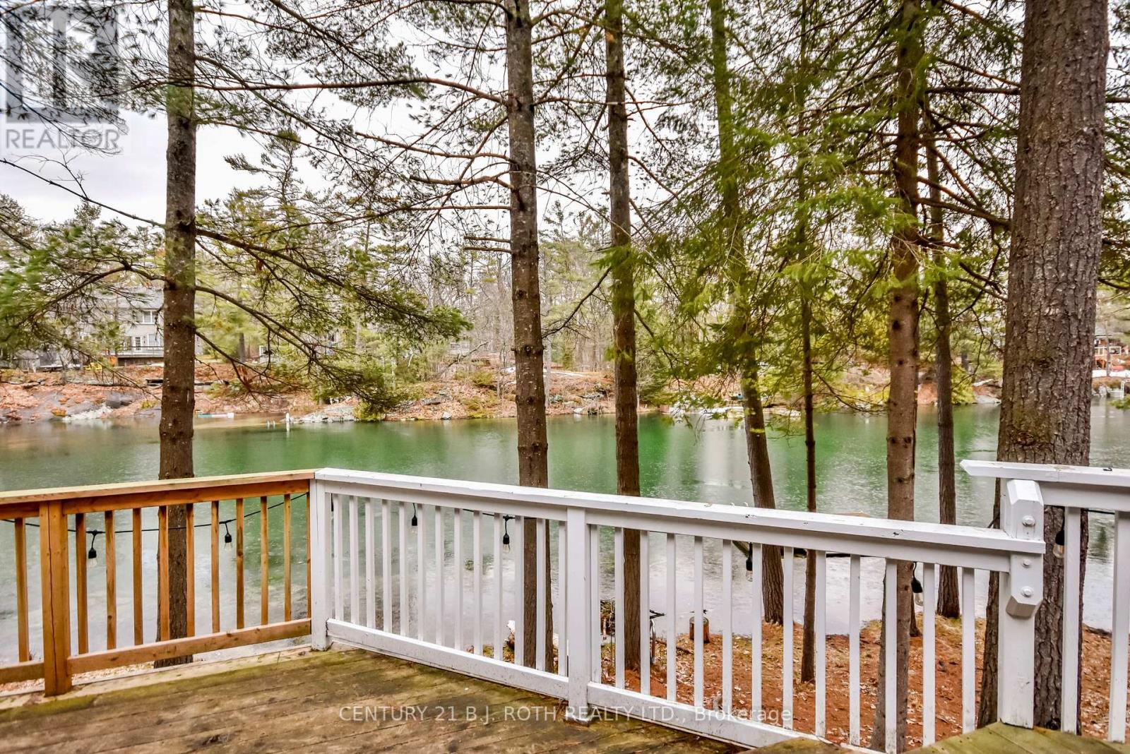 7767 Oakridge Drive, Ramara, Ontario  L0K 2B0 - Photo 31 - S12982182