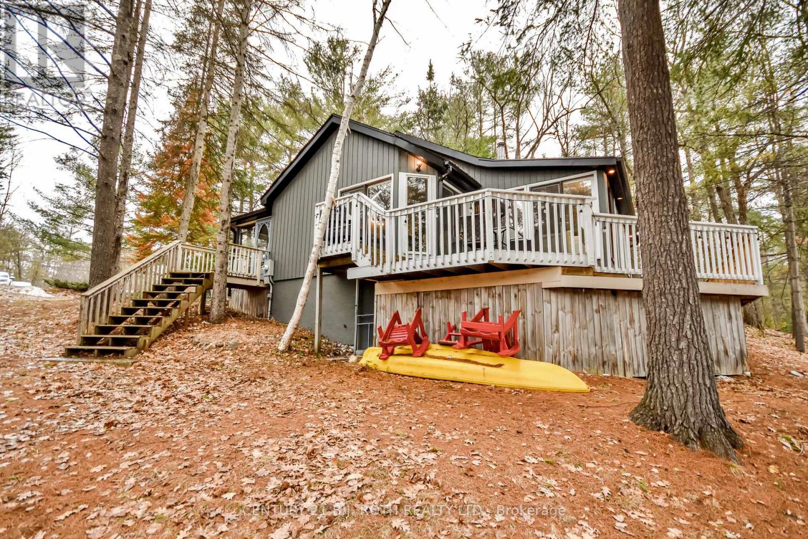 7767 Oakridge Drive, Ramara, Ontario  L0K 2B0 - Photo 32 - S12982182