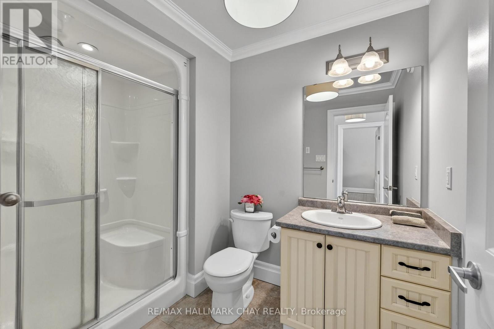 19 Greenway Drive, Wasaga Beach, Ontario  L9Z 2W9 - Photo 19 - S12982246