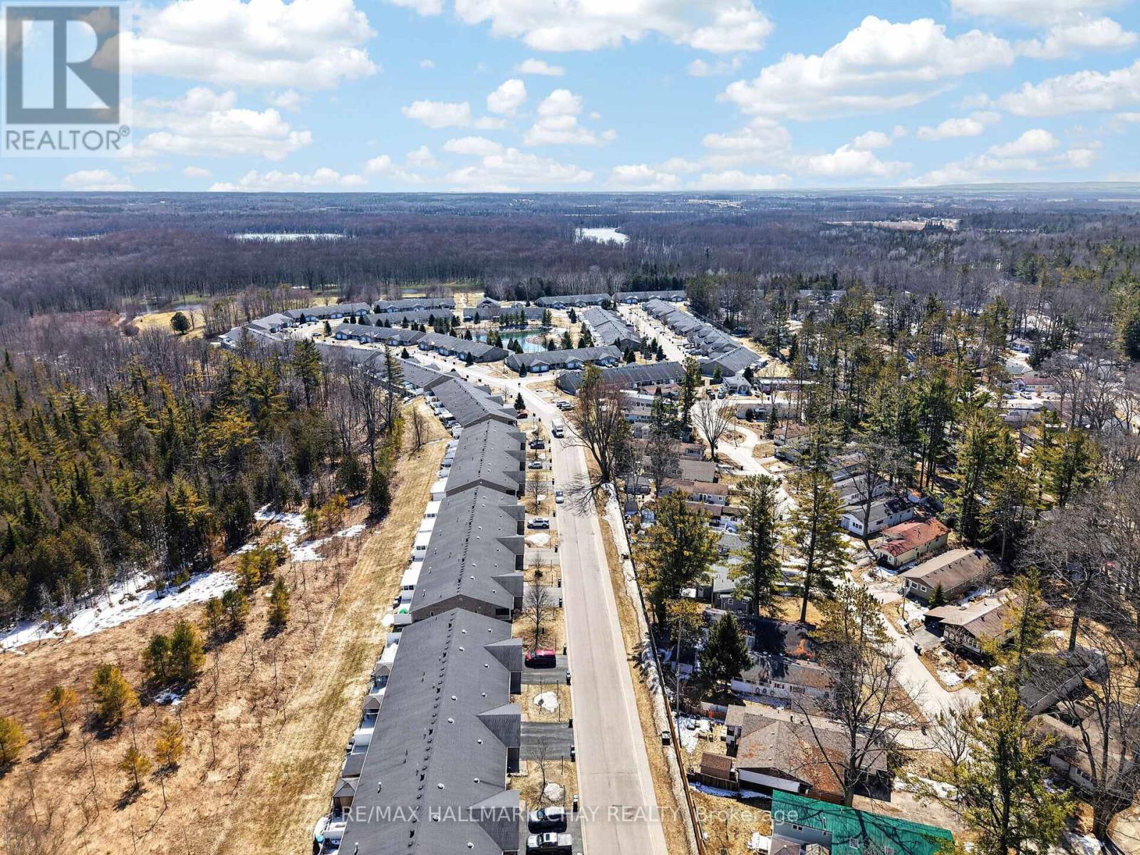 19 Greenway Drive, Wasaga Beach, Ontario  L9Z 2W9 - Photo 33 - S12982246