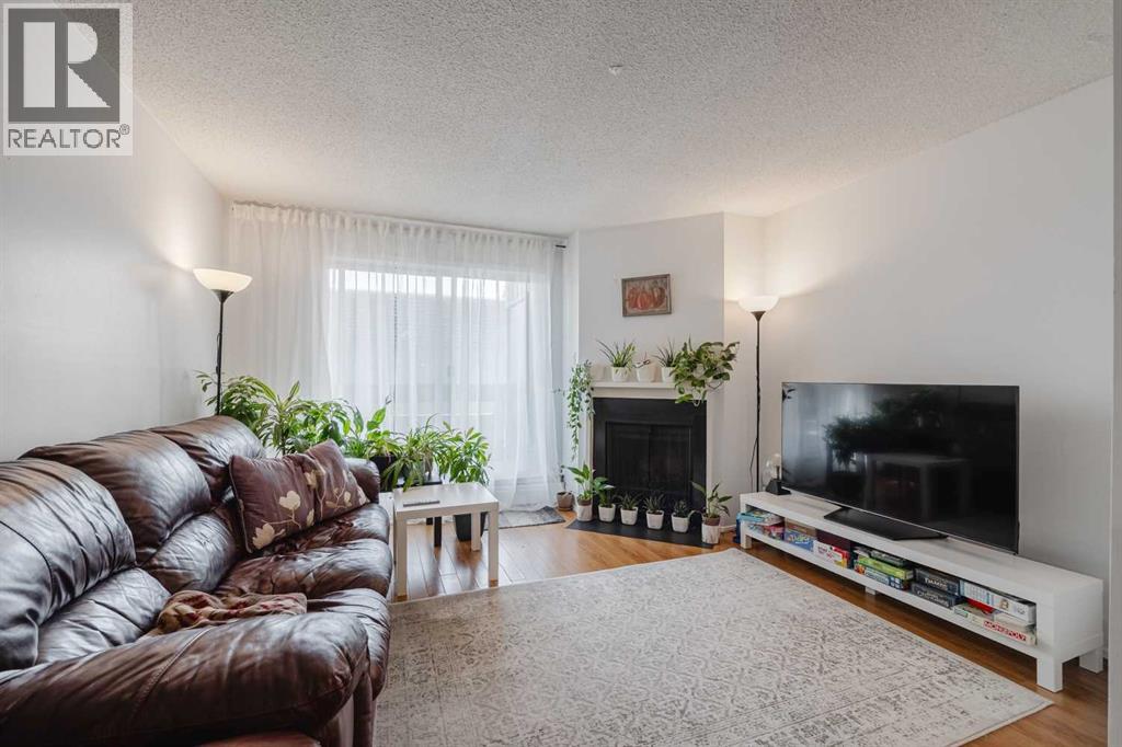 9208, 315 Southampton Drive SW, Calgary, Alberta