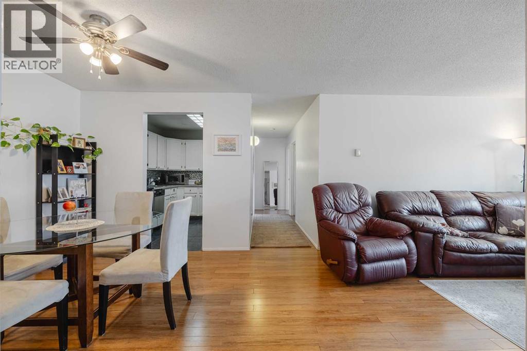 9208, 315 Southampton Drive SW, Calgary, Alberta  T2W 2T6 - Photo 2 - A2300178