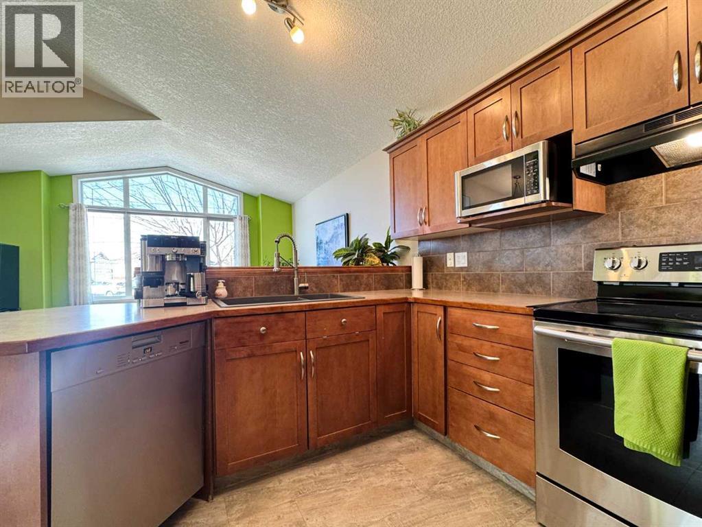 248 Aberdeen Road W, Lethbridge, Alberta  T1J 0N2 - Photo 9 - A2294209