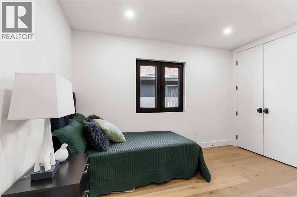 692 West Chestermere Drive, Chestermere, Alberta  T1X 1B5 - Photo 26 - A2288918