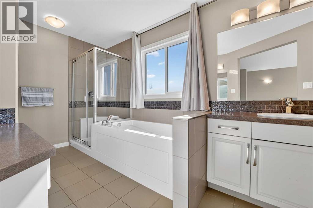 678 Twinriver Crescent W, Lethbridge, Alberta  T1J 5G1 - Photo 30 - A2300424