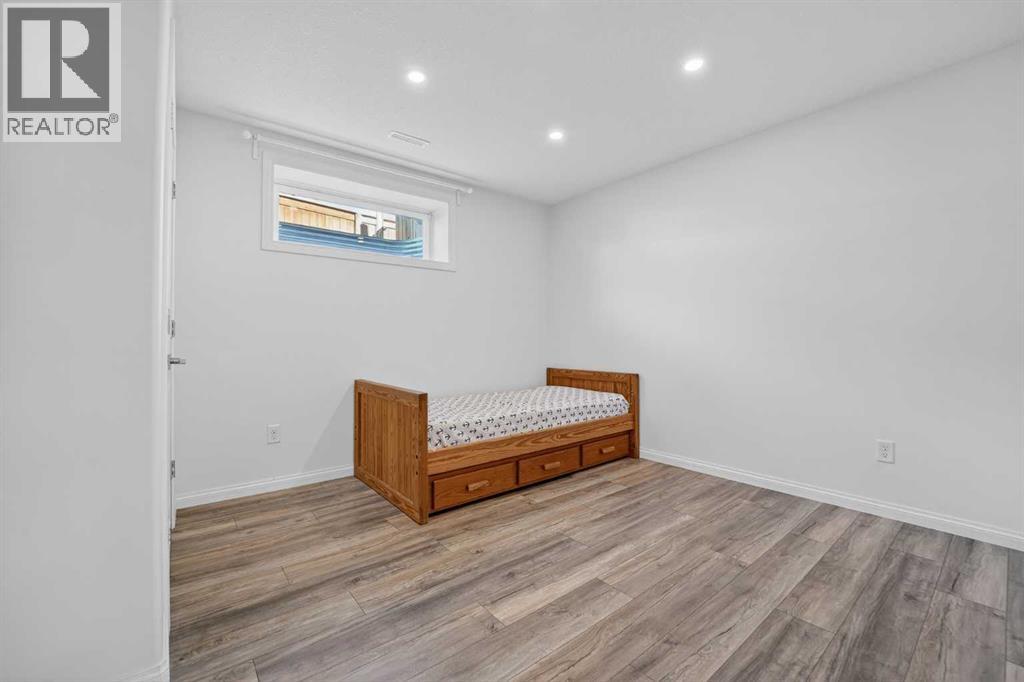 678 Twinriver Crescent W, Lethbridge, Alberta  T1J 5G1 - Photo 45 - A2300424