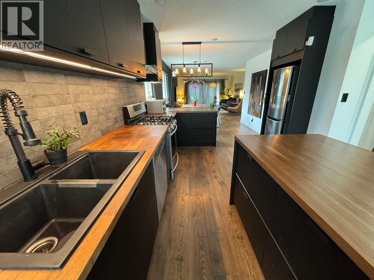 2790 W 12th Avenue, Vancouver, British Columbia  V6K 2P6 - Photo 10 - R3108728