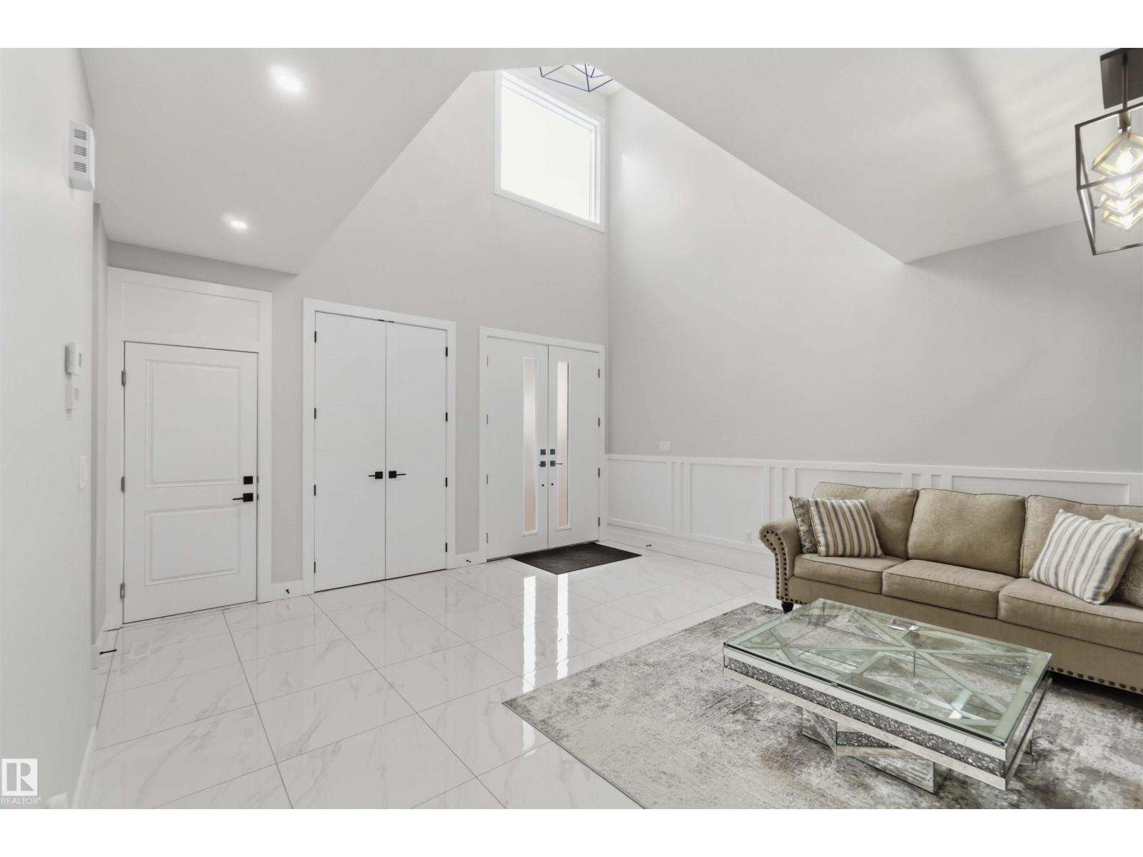 1520 151 Av Nw, Edmonton, Alberta  T5Y 3T4 - Photo 3 - E4481543