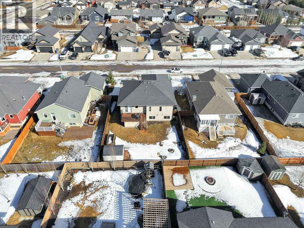 12 Vermont Close, Olds, Alberta  T4H 0C3 - Photo 6 - A2295196