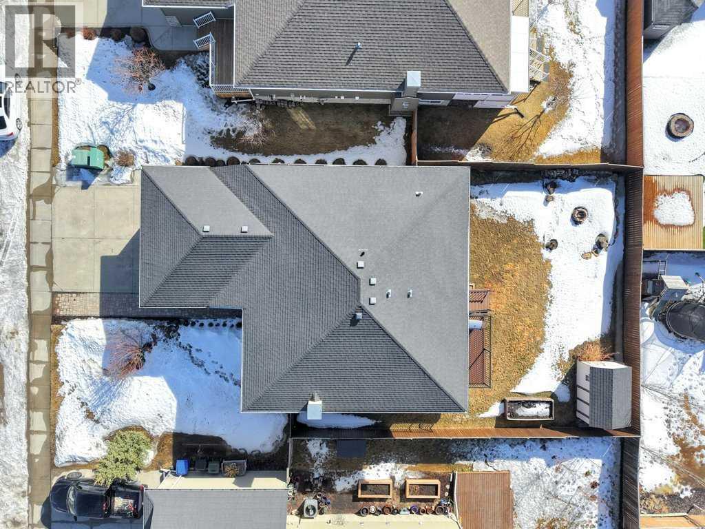 12 Vermont Close, Olds, Alberta  T4H 0C3 - Photo 5 - A2295196