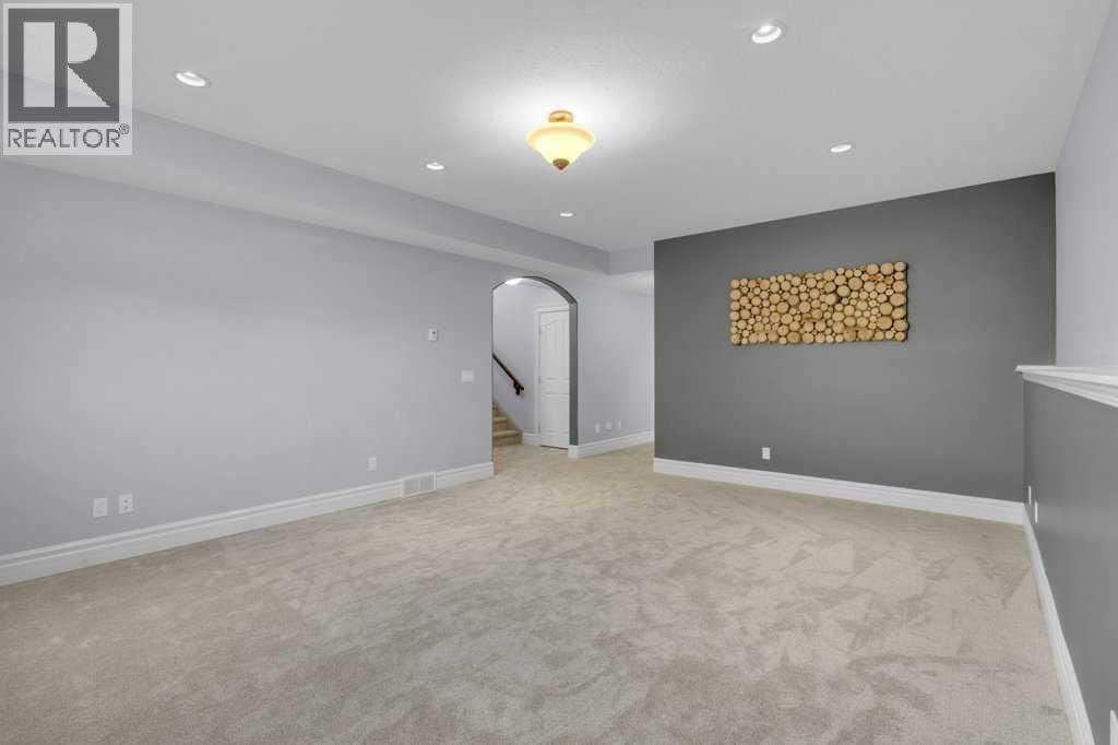 12 Vermont Close, Olds, Alberta  T4H 0C3 - Photo 35 - A2295196