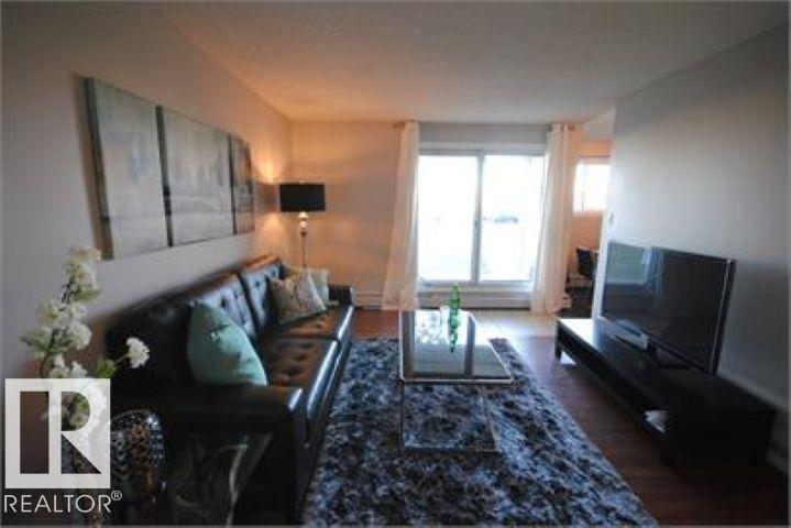 #12 11265 31 AV NW, Edmonton, Alberta