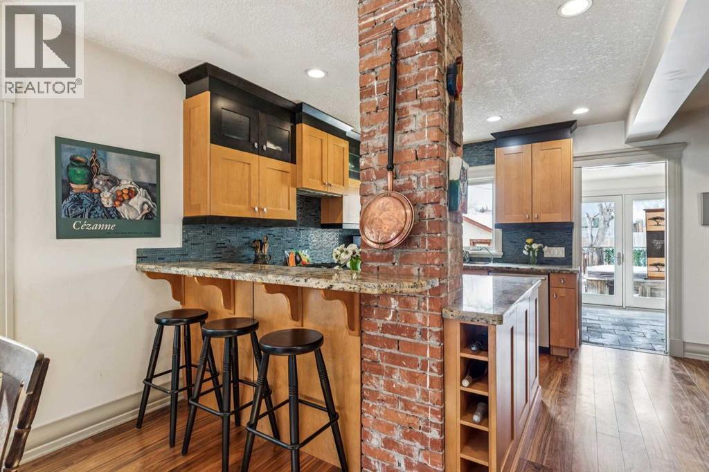 515 7 Street NE, Calgary, Alberta  T2E 4C5 - Photo 10 - A2298993