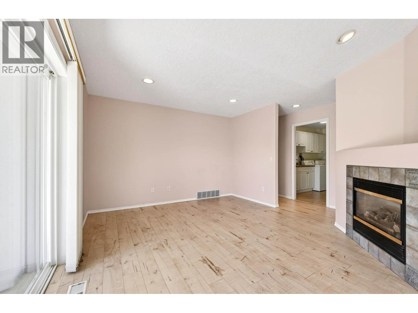 3657 Navatanee Drive, Kamloops, British Columbia  V2H 1S1 - Photo 15 - 10382513