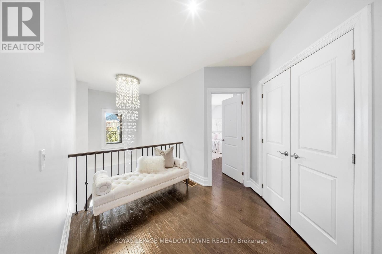 6 Holdroyd Court, Halton Hills (Glen Williams), Ontario  L7G 0E8 - Photo 28 - W12981922