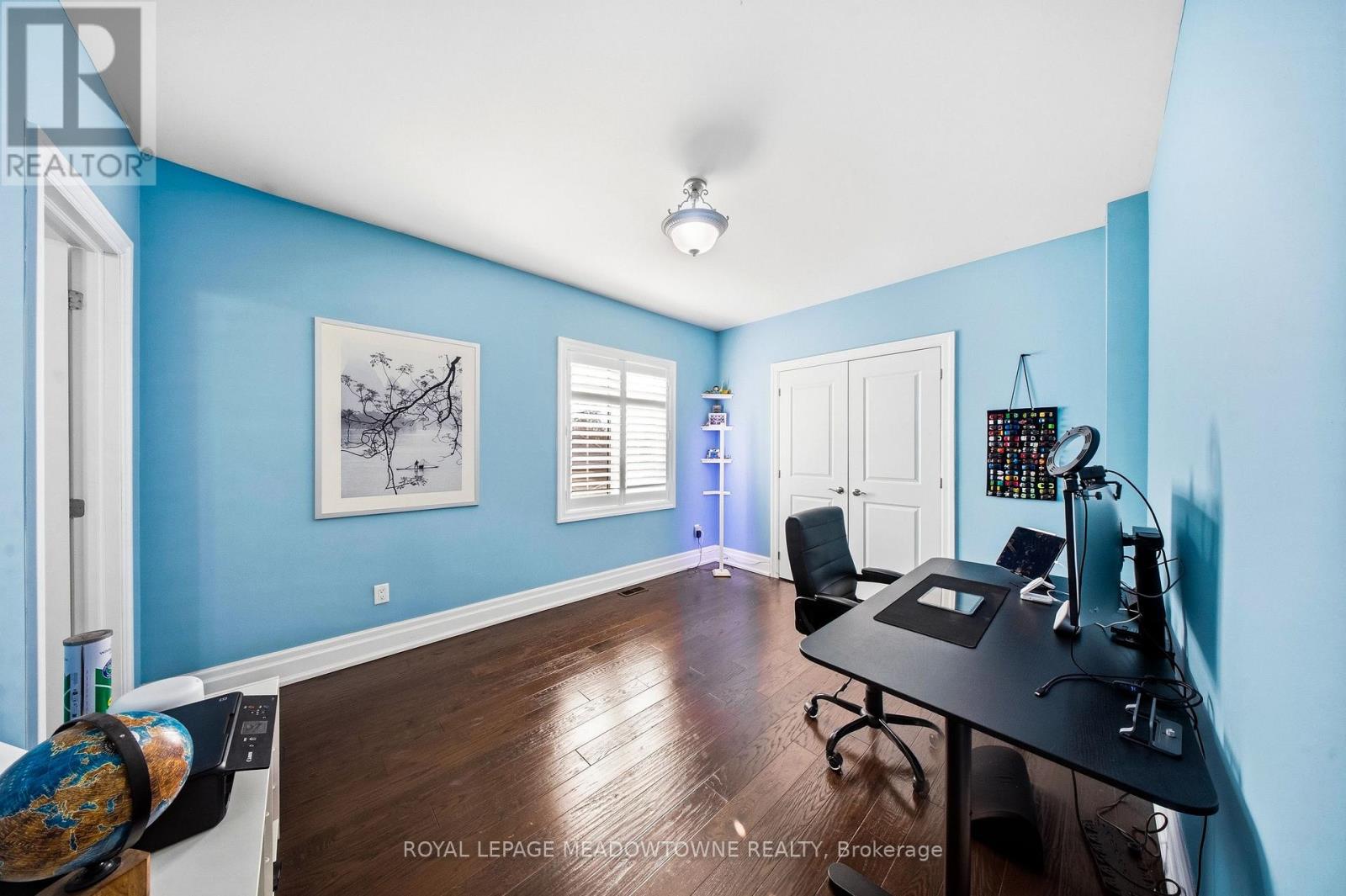 6 Holdroyd Court, Halton Hills (Glen Williams), Ontario  L7G 0E8 - Photo 33 - W12981922