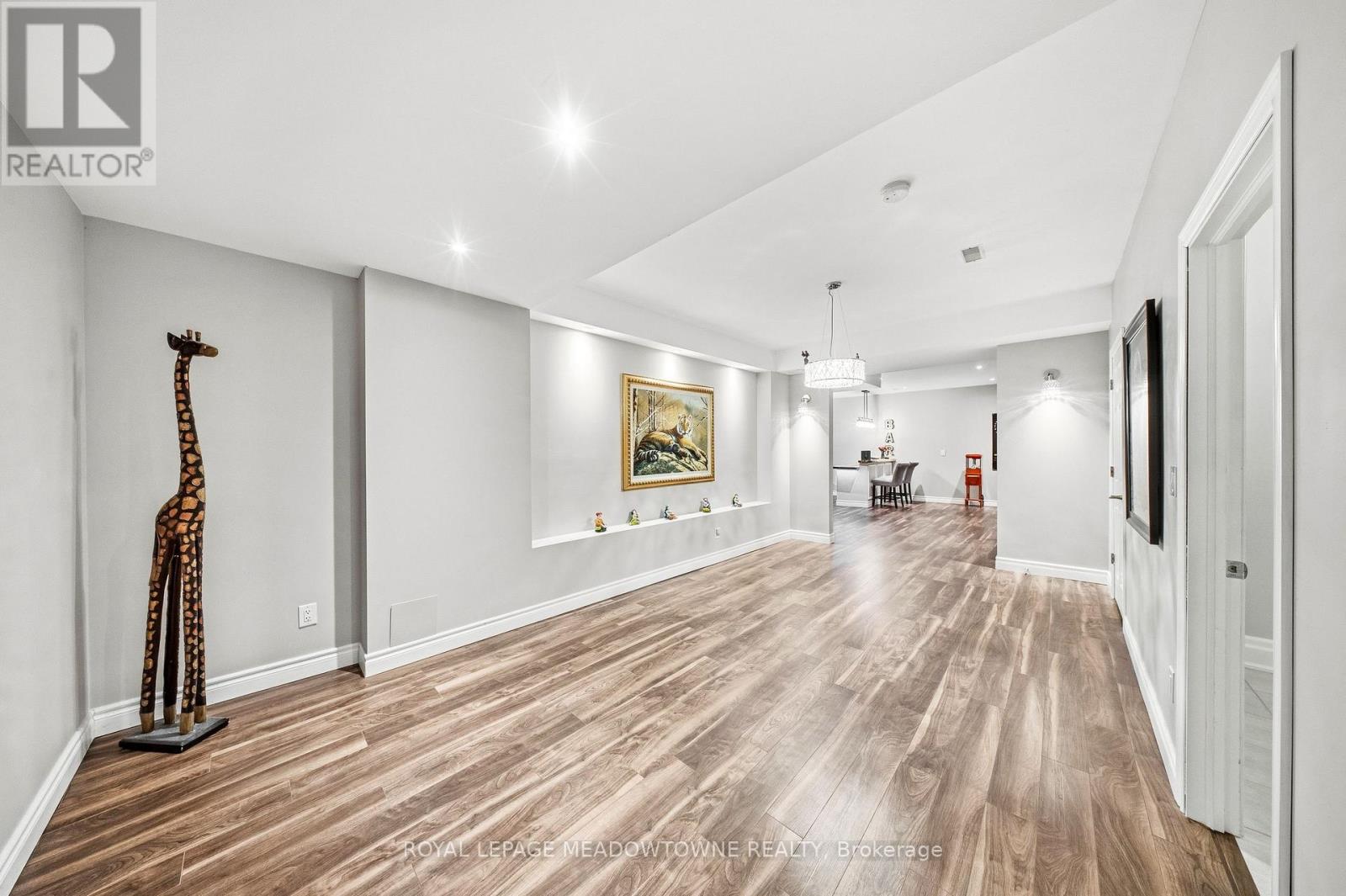 6 Holdroyd Court, Halton Hills (Glen Williams), Ontario  L7G 0E8 - Photo 34 - W12981922