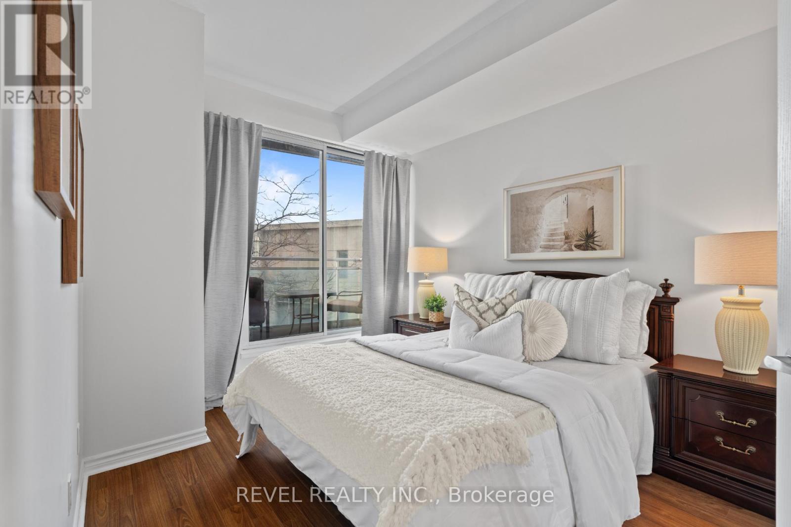 303 - 5 Marine Parade Drive, Toronto (Mimico), Ontario  M8V 4B4 - Photo 15 - W12981936