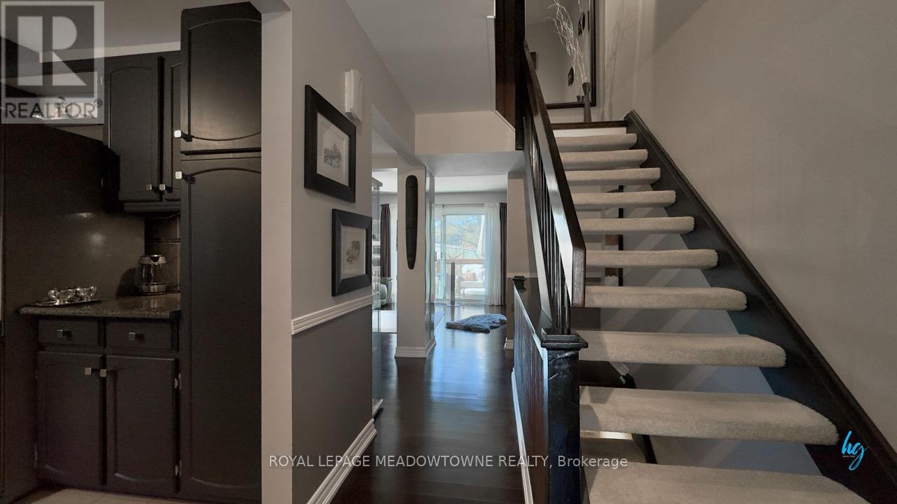 14 - 6855 Glen Erin Drive, Mississauga, Ontario  L5N 1P6 - Photo 4 - W12981984