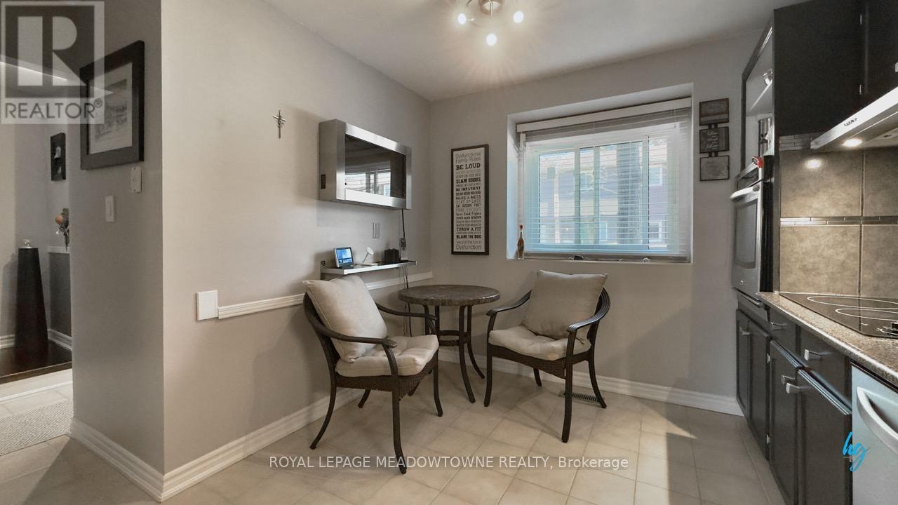 14 - 6855 Glen Erin Drive, Mississauga, Ontario  L5N 1P6 - Photo 5 - W12981984