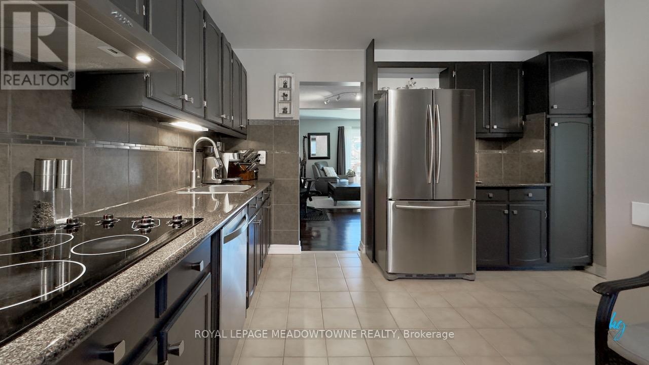 14 - 6855 Glen Erin Drive, Mississauga, Ontario  L5N 1P6 - Photo 6 - W12981984