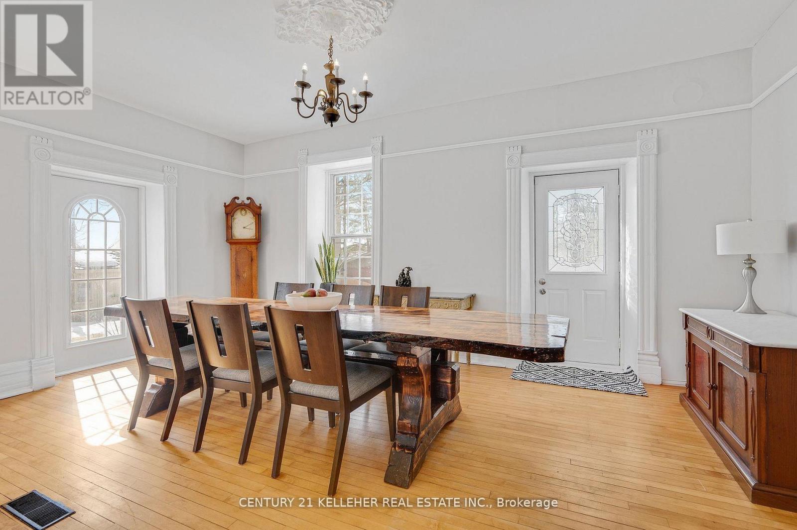 9920 Regional Road 25 Road, Halton Hills, Ontario  L9T 2X7 - Photo 11 - W12981992