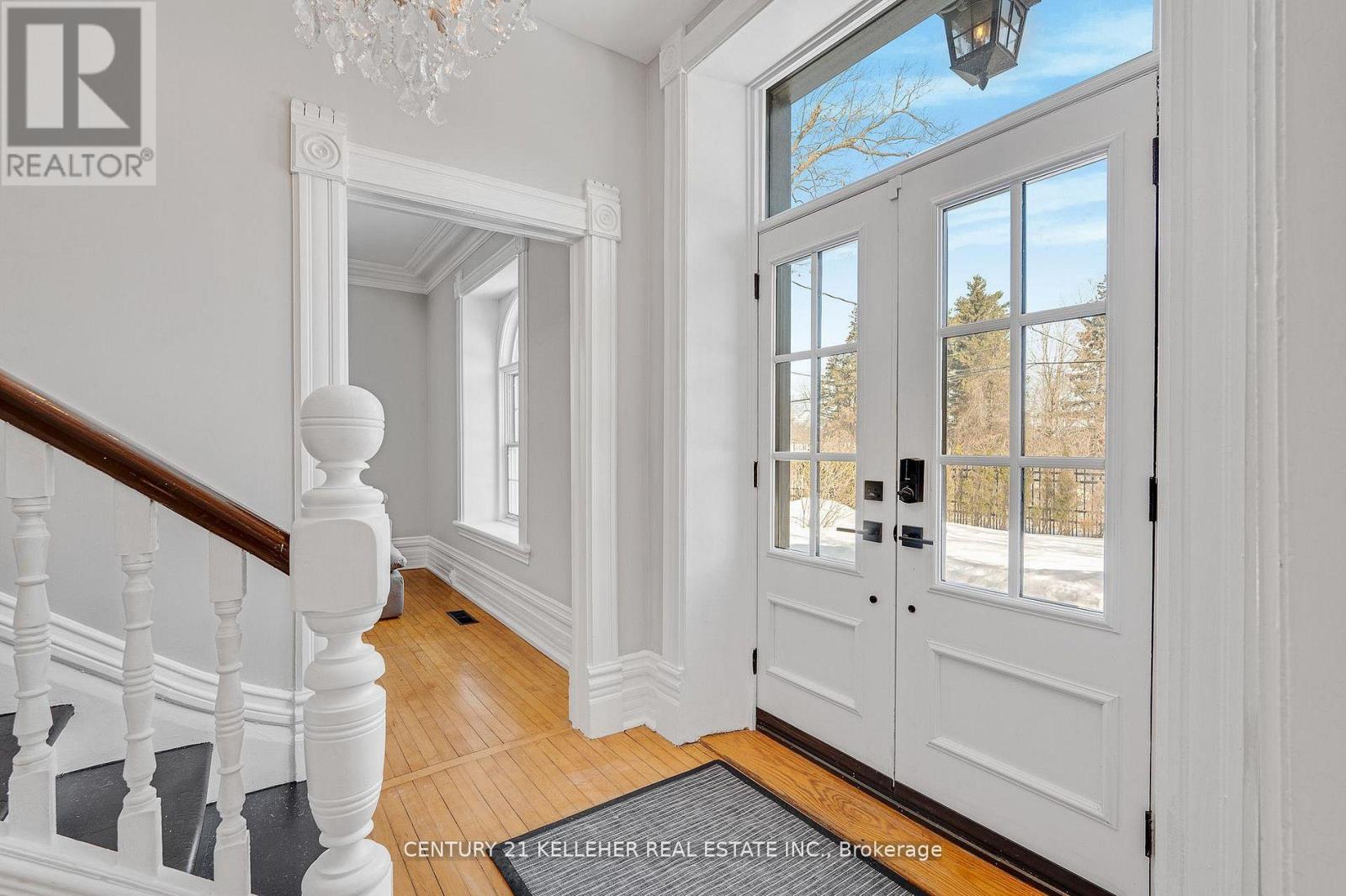 9920 Regional Road 25 Road, Halton Hills, Ontario  L9T 2X7 - Photo 4 - W12981992